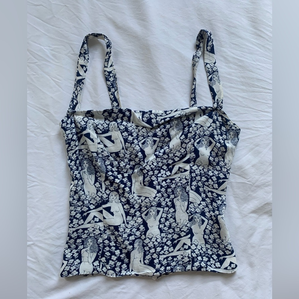Size 6 Reformation tank - rare naked ladies print